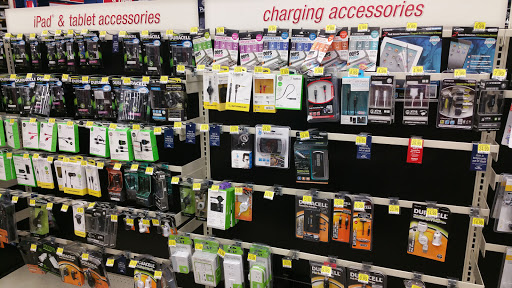 Auto Parts Store «Pep Boys Auto Parts & Service», reviews and photos, 1246 N Main St, Providence, RI 02904, USA