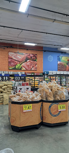 Grocery Store «El Super», reviews and photos, 7000 Alameda St, Huntington Park, CA 90255, USA