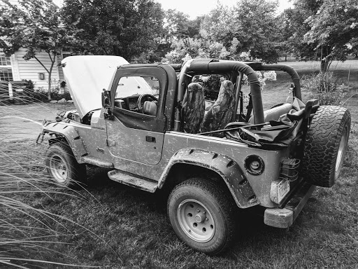 Car Detailing Service «Auto Advantage Of Va Inc», reviews and photos, 222 S King St, Leesburg, VA 20175, USA