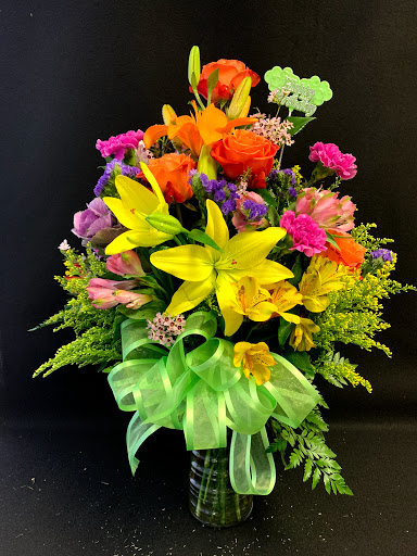 Florist «Mid Cities Florist», reviews and photos, 3225 Harwood Rd F, Bedford, TX 76021, USA