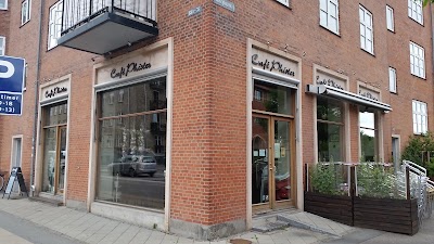 Photos of Caf&eacute; Phister