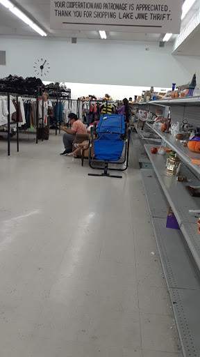 Thrift Store «Lake June Thrift», reviews and photos, 9024 Lake June Rd, Dallas, TX 75217, USA