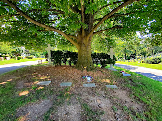 Grave of Duke Ellington