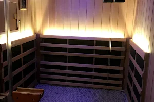 n°lighten an infrared therapy sauna image