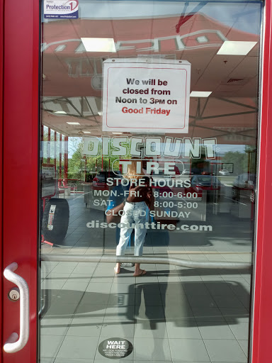 Tire Shop «Discount Tire Store - Lakeland, FL», reviews and photos, 6975 US Hwy 98 N, Lakeland, FL 33809, USA