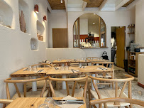 Intérieur du Restaurant Gomi à Paris - n°1