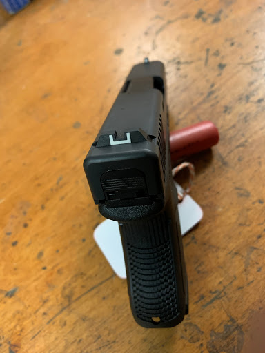 Gun Shop «Bergen Sporting Goods», reviews and photos, 649 Bergen Blvd, Ridgefield, NJ 07657, USA