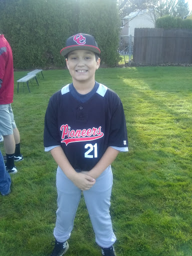 Dog Park «Chapin Park», reviews and photos, 338 Warner Parrott Rd, Oregon City, OR 97045, USA