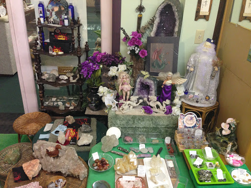 Gift Shop «Cove Crystal Shop», reviews and photos, 510 SE Old Arcadia Rd, Shelton, WA 98584, USA