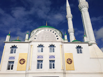 Sulusaray Merkez Camii