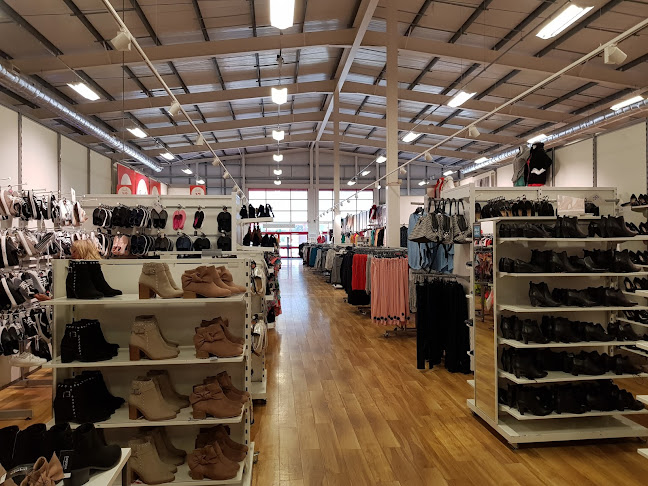 Greenbridge Retail & Leisure Park - Shopping mall