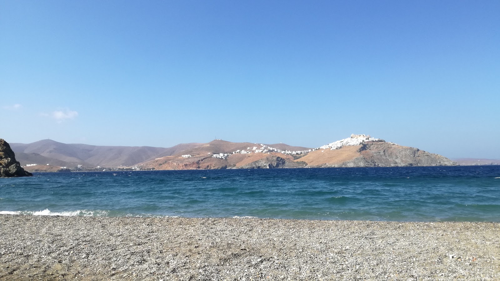 Vatses beach'in fotoğrafı ve güzel manzarası