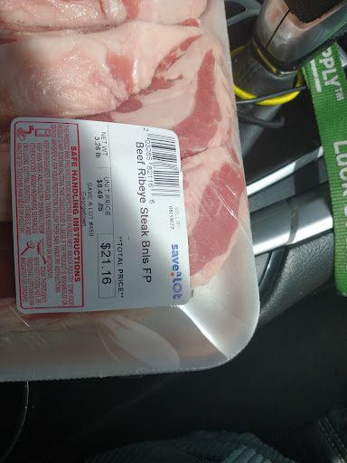 Grocery Store «Save-A-Lot», reviews and photos, 204 Huffman St, Georgetown, IL 61846, USA