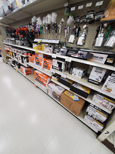 Hardware Store «Harbor Freight Tools», reviews and photos, 7600 la Crosse Ave, Burbank, IL 60459, USA