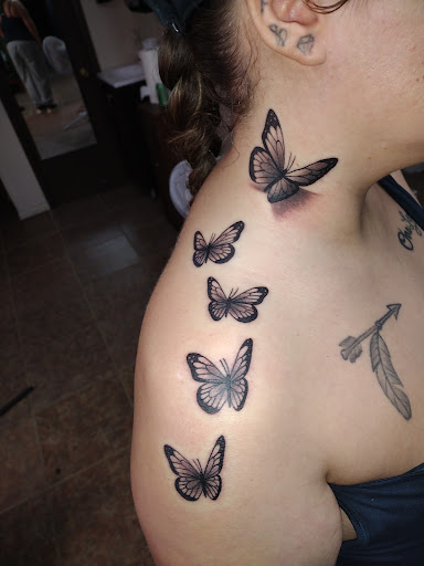 Explore scuba diving tattoo ideas, creative tattoo ideas in Searcy, available at Eternal Art Tattoo Studio lc