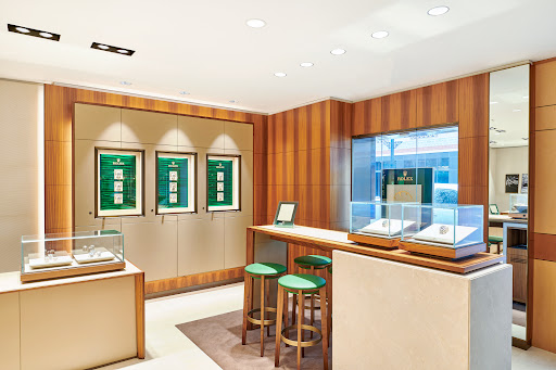 Jewelry Store «TIVOL», reviews and photos, 220 Nichols Rd, Kansas City, MO 64112, USA