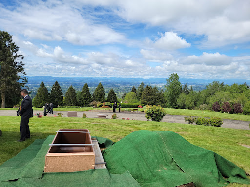 Skyline Memorial Gardens and Funeral Home