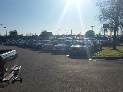 Used Car Dealer «Benny Boyd Georgetown», reviews and photos, 5311 S Interstate Hwy 35, Georgetown, TX 78626, USA