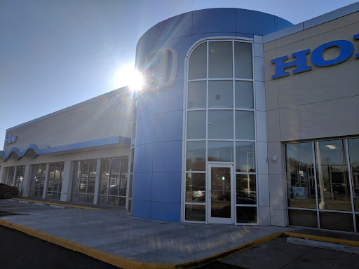 Honda Dealer «Flow Honda in Winston Salem», reviews and photos, 2600 Peters Creek Pkwy, Winston-Salem, NC 27127, USA