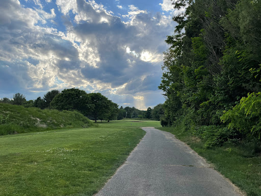Golf Course «Tunxis Country Club», reviews and photos, 87 Town Farm Rd, Farmington, CT 06032, USA