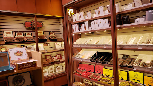 Tobacco Shop «Straus Tobacconist», reviews and photos, 410 Walnut St, Cincinnati, OH 45202, USA