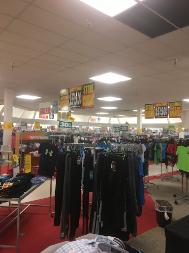 Bon-Ton, 6929 Williams Rd, Niagara Falls, NY 14304, USA, 