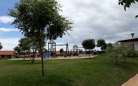 Los Castaños Park image