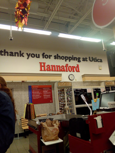 Grocery Store «Hannaford Supermarket», reviews and photos, 1122 Mohawk St, Utica, NY 13501, USA