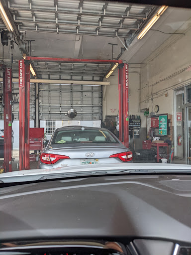 Tire Shop «Firestone Complete Auto Care», reviews and photos, 106 N Dixie Hwy, Hollywood, FL 33020, USA