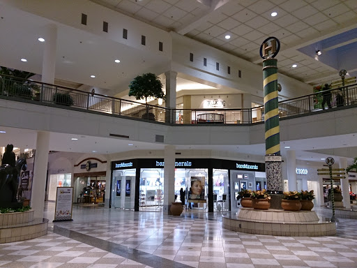 Department Store «Nordstrom Hillsdale Shopping Center», reviews and photos, 130 E Sailer Dr, San Mateo, CA 94403, USA