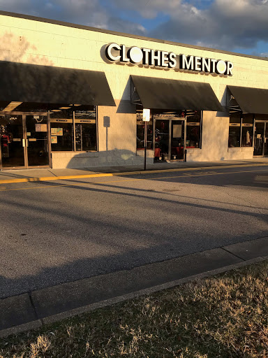 Used Clothing Store «Clothes Mentor», reviews and photos, 2701 N Mall Dr, Virginia Beach, VA 23452, USA