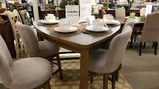 Furniture Store «Ashley HomeStore», reviews and photos, 840 Ernest W Barrett Pkwy NW #400, Kennesaw, GA 30144, USA