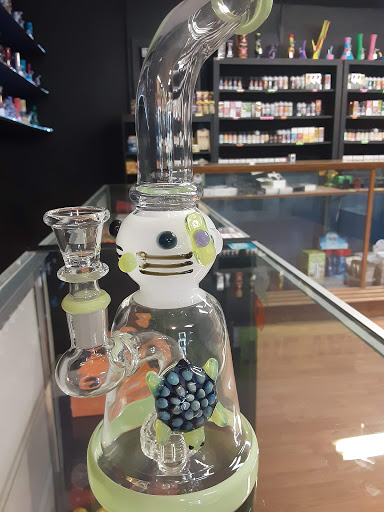 Variety Store «The Vape Shop», reviews and photos, 1170 Oslo Rd #2, Vero Beach, FL 32962, USA