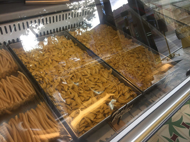 Opiniones de Fabrica De Pastas "Las Delicias" en Canelones - Tienda de ultramarinos