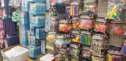 Dollar Store «Dollar Tree», reviews and photos, 376 Main St, Wakefield, MA 01880, USA