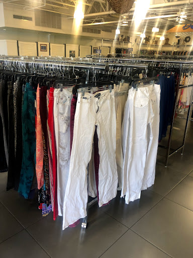 Thrift Store «Goodwill», reviews and photos, 4410 W 16th Ave, Hialeah, FL 33012, USA