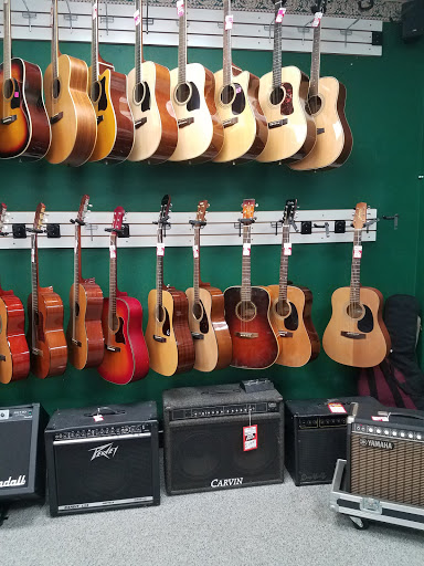 Used Musical Instrument Store «Record Head», reviews and photos, 7045 W Greenfield Ave, West Allis, WI 53214, USA