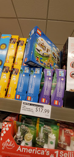 Supermarket «ALDI», reviews and photos, 18867 E 9 Mile Rd, Eastpointe, MI 48021, USA