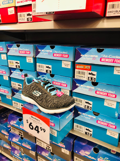 Shoe Store «Shoe Carnival», reviews and photos, 120 Neshaminy Mall, Bensalem, PA 19020, USA