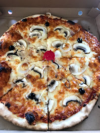 Plats et boissons du Pizzas à emporter PIZZA ARGELES-SUR-MER / EnzO's Pizza - n°14