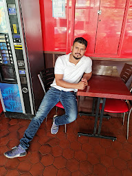 Photo n°11 de Halal Fried Chicken à Asnières-sur-Seine ()