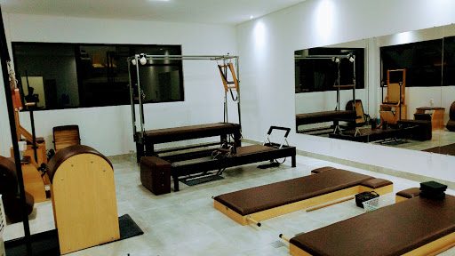Logo da empresa - Pilates Clássico | Wellness Estúdio