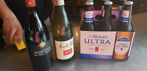 Wine Store «Providence Wine and Spirits», reviews and photos, 1986 Providence Pkwy, Mt Juliet, TN 37122, USA