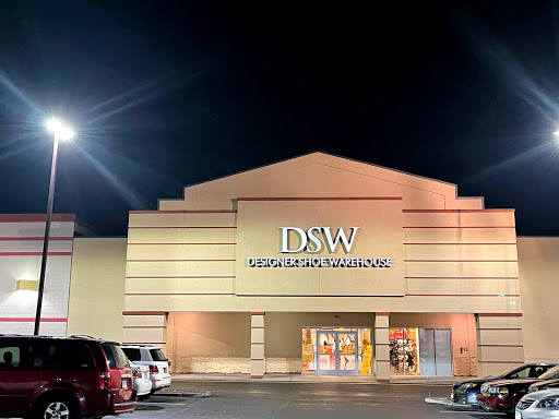 Shoe Store «DSW Designer Shoe Warehouse», reviews and photos, 110 Slater St, Manchester, CT 06040, USA