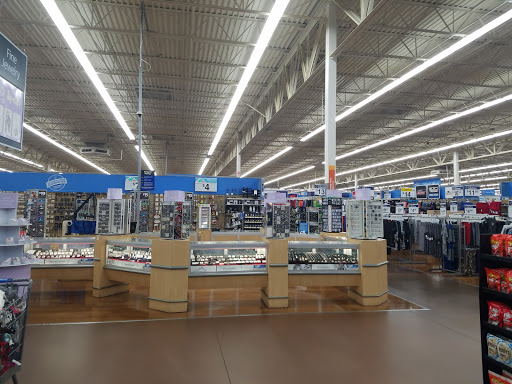 Department Store «Walmart Supercenter», reviews and photos, 101 Howland Blvd, Deltona, FL 32738, USA