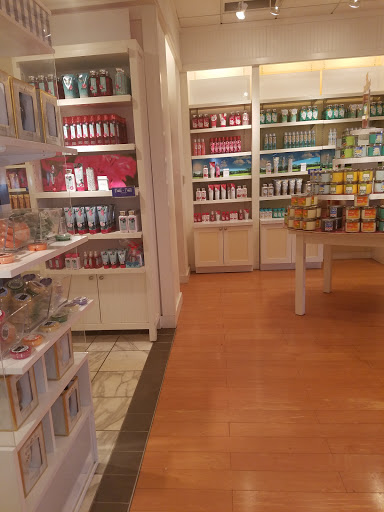 Bath & Body Works, 3658 Soldano Boulevard, Columbus, OH 43228, USA, 