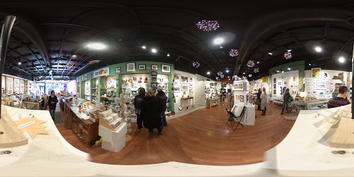 Art Gallery «Frog Hollow Vermont State Craft Center», reviews and photos, 85 Church St, Burlington, VT 05401, USA