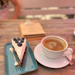 Photo n°3 de l'avis de Daniel. fait le 31/07/2022 à 12:10 sur le  SALÜ - Genuss am Fluss à Jena