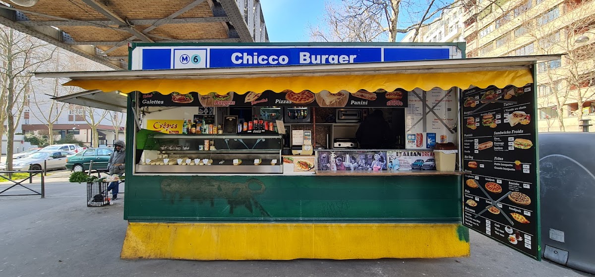 Chicco Burger Paris