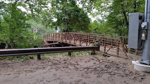 Park «Meadowbrook Local Park», reviews and photos, 7901 Meadowbrook Ln, Chevy Chase, MD 20815, USA